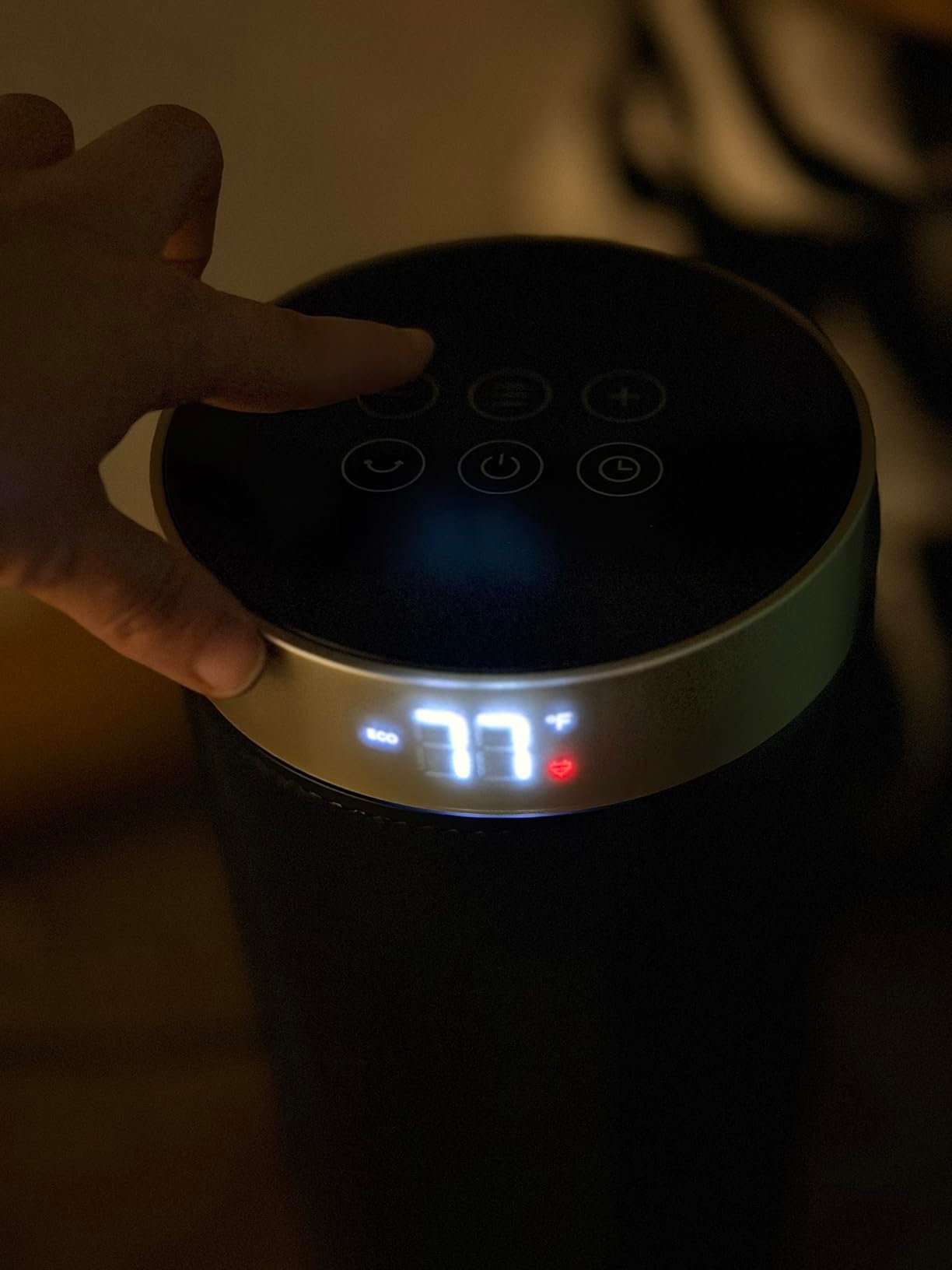 DREO Space Heater. 1500W Electric Heaters for Indoor Use with Thermostat. 70° Oscillation. 8 Safety Protections. 5 Modes. Remote. 12H Timer. Quiet Portable Heater for Office. Bedroom. Large Room photo review