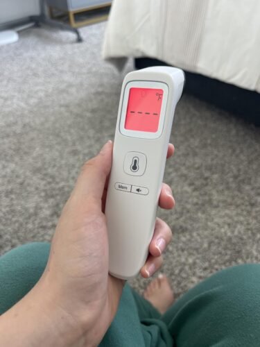 No-Touch Thermometer for Adults and Kids. Accurate Digital Baby Thermometer. Fever Alarm & Silent Mode. 2 in 1 Forehead & Object Mode photo review