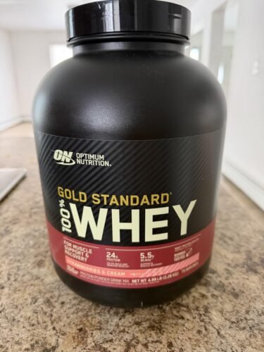 Optimum Nutrition Gold Standard 100% Whey Protein Powder. Chocolate Peanut Butter. 2 Pound (Packaging May Vary) photo review