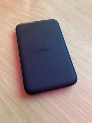 Anker 621 Magnetic Portable Charger (MagGo). 5.000mAh Wireless Power Bank with USB-C Cable. Magsafe-Compatible Battery Pack for iPhone 16/15/14/13/12 Series photo review