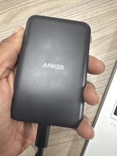 Anker 621 Magnetic Portable Charger (MagGo). 5.000mAh Wireless Power Bank with USB-C Cable. Magsafe-Compatible Battery Pack for iPhone 16/15/14/13/12 Series photo review