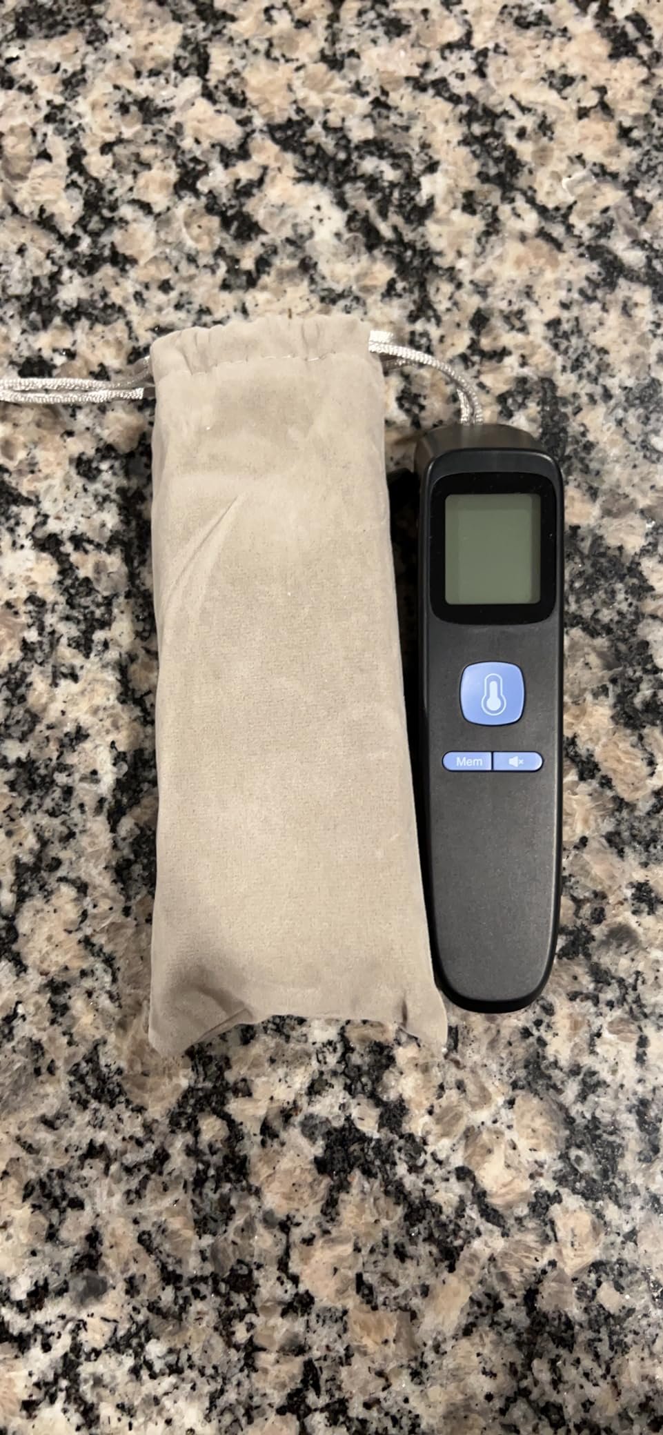 No-Touch Thermometer for Adults and Kids. Accurate Digital Baby Thermometer. Fever Alarm & Silent Mode. 2 in 1 Forehead & Object Mode photo review