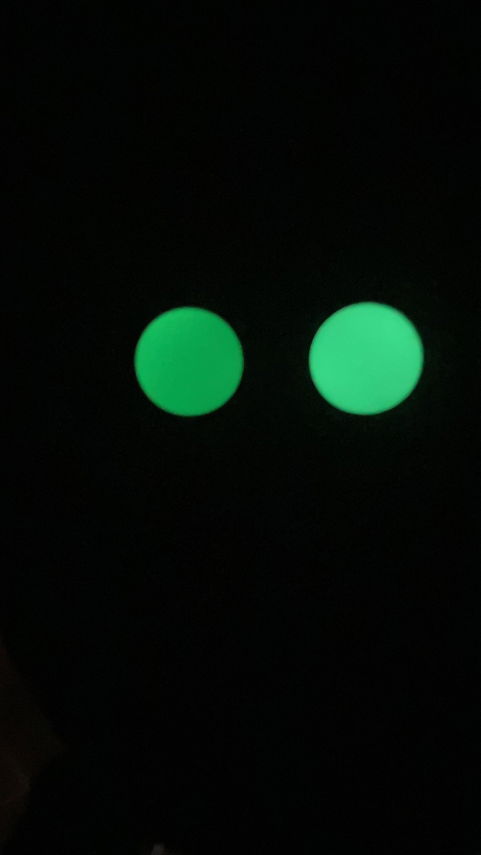 Glow in The Dark Sticky Balls That Stick to The Ceiling.Stress Balls for Kids and Adults.Glowing Sticky Balls.ASMR Cool Stuff for Teens.Elevated Balls.Ceiling Balls.Lumi Balls.Stocking Stuffers(4Pcs) photo review